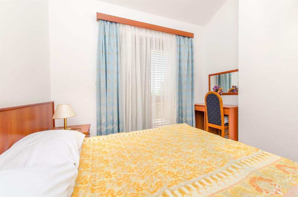 Apartments Meridiana 1 Orebić Exterior foto